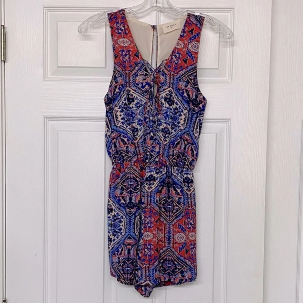 Everly Southwest Print Lace Up Front Navy Blue Romper Shorts Sz S